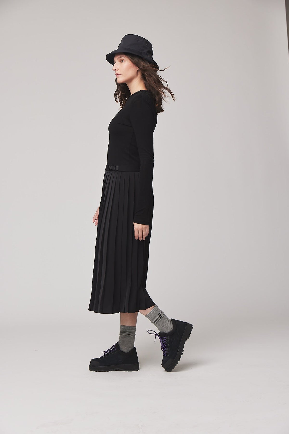 Tilley Tech Slk Pleated Midi 半截裙｜戶外運動及日常生活 | 海外代購-戶外服飾-FIT MART 香港智能健康及運動生活用品專門店：筋膜槍、瑜伽輔助工具、智能健身設備