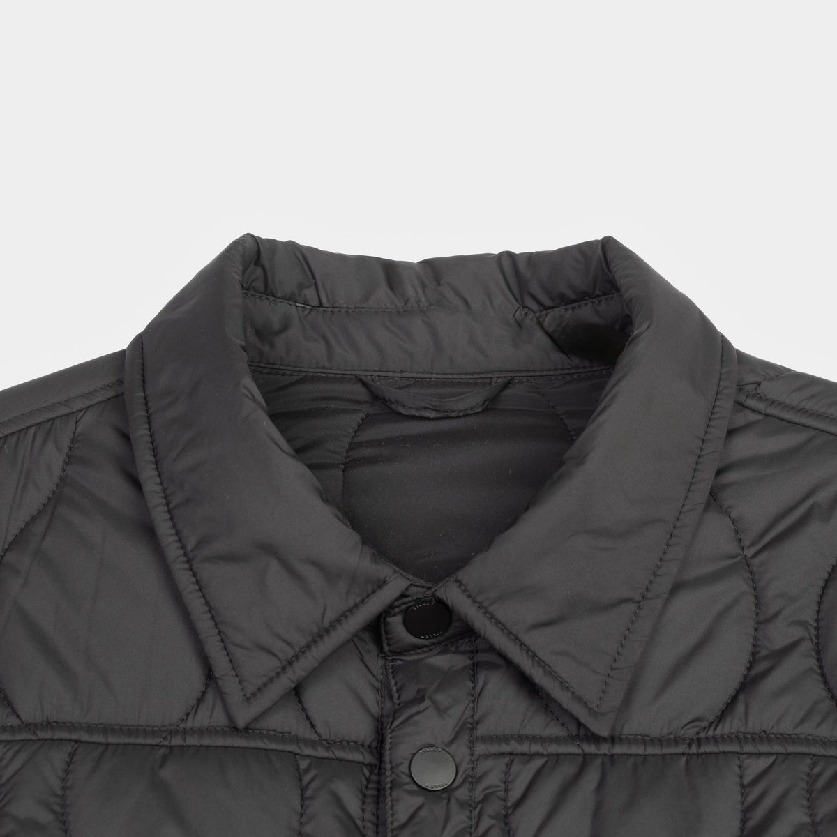 Tilley Quilted 恤衫 外套｜戶外運動及日常生活 | 海外代購-戶外服飾-FIT MART 香港智能健康及運動生活用品專門店：筋膜槍、瑜伽輔助工具、智能健身設備