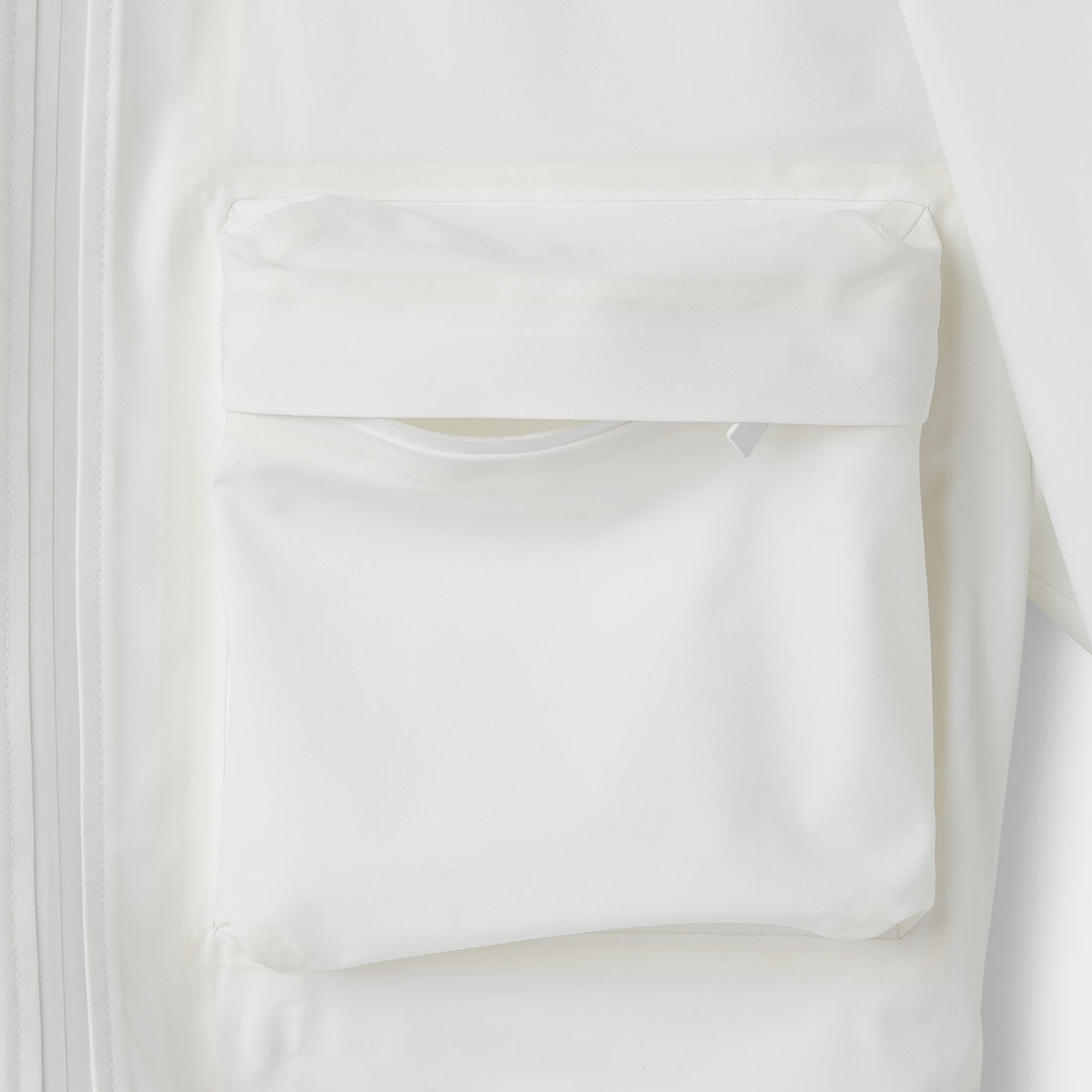 Tilley Hooded Tech Travel 外套｜戶外運動及日常生活 | 海外代購-戶外服飾-FIT MART 香港智能健康及運動生活用品專門店：筋膜槍、瑜伽輔助工具、智能健身設備