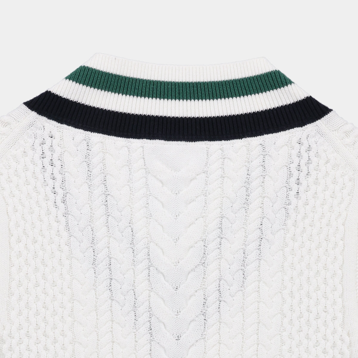 Tilley Preppy Deep V 毛衣｜戶外運動及日常生活 | 海外代購-旅行及戶外用品-FIT MART 香港智能健康及運動生活用品專門店：筋膜槍、瑜伽輔助工具、智能健身設備