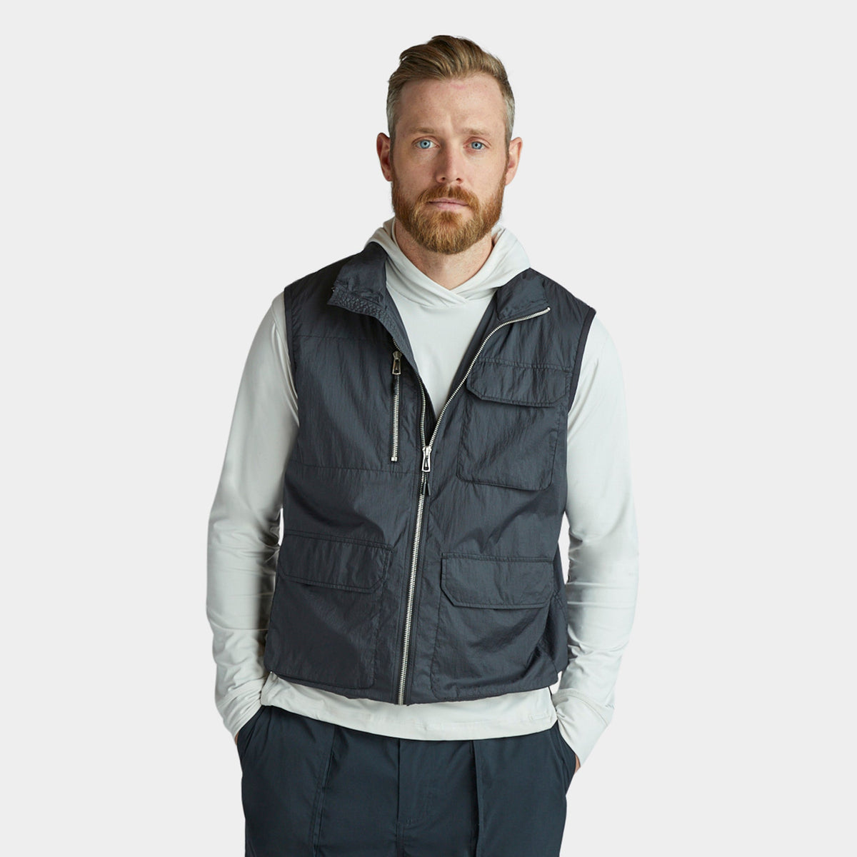 Tilley 輕量 Traverse 背心｜戶外運動及日常生活 | 海外代購-戶外服飾-FIT MART 香港智能健康及運動生活用品專門店：筋膜槍、瑜伽輔助工具、智能健身設備