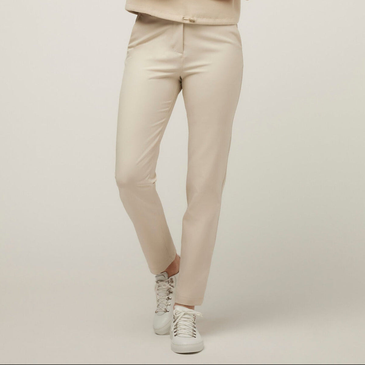 Tilley Slim 長褲｜戶外運動及日常生活 | 海外代購-戶外服飾-FIT MART 香港智能健康及運動生活用品專門店：筋膜槍、瑜伽輔助工具、智能健身設備