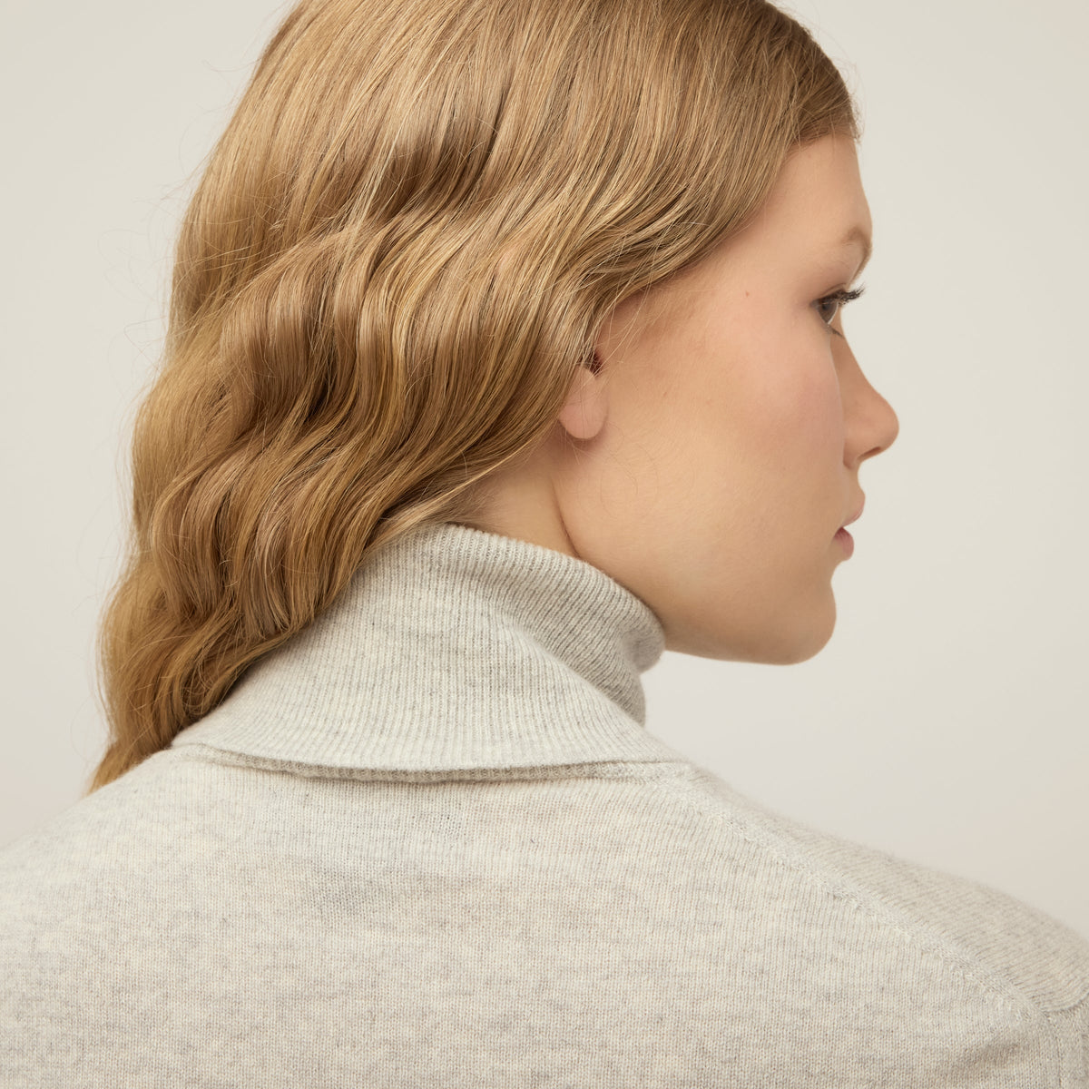 Tilley Italian Cashmere 高領｜戶外運動及日常生活 | 海外代購-戶外服飾-FIT MART 香港智能健康及運動生活用品專門店：筋膜槍、瑜伽輔助工具、智能健身設備