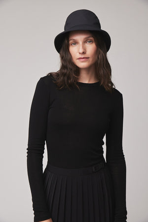 Tilley Tech Slk Pleated Midi 半截裙｜戶外運動及日常生活 | 海外代購-戶外服飾-FIT MART 香港智能健康及運動生活用品專門店：筋膜槍、瑜伽輔助工具、智能健身設備
