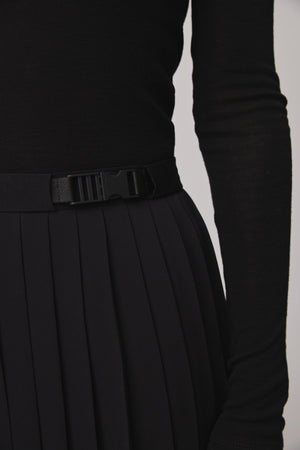 Tilley Tech Slk Pleated Midi 半截裙｜戶外運動及日常生活 | 海外代購-戶外服飾-FIT MART 香港智能健康及運動生活用品專門店：筋膜槍、瑜伽輔助工具、智能健身設備