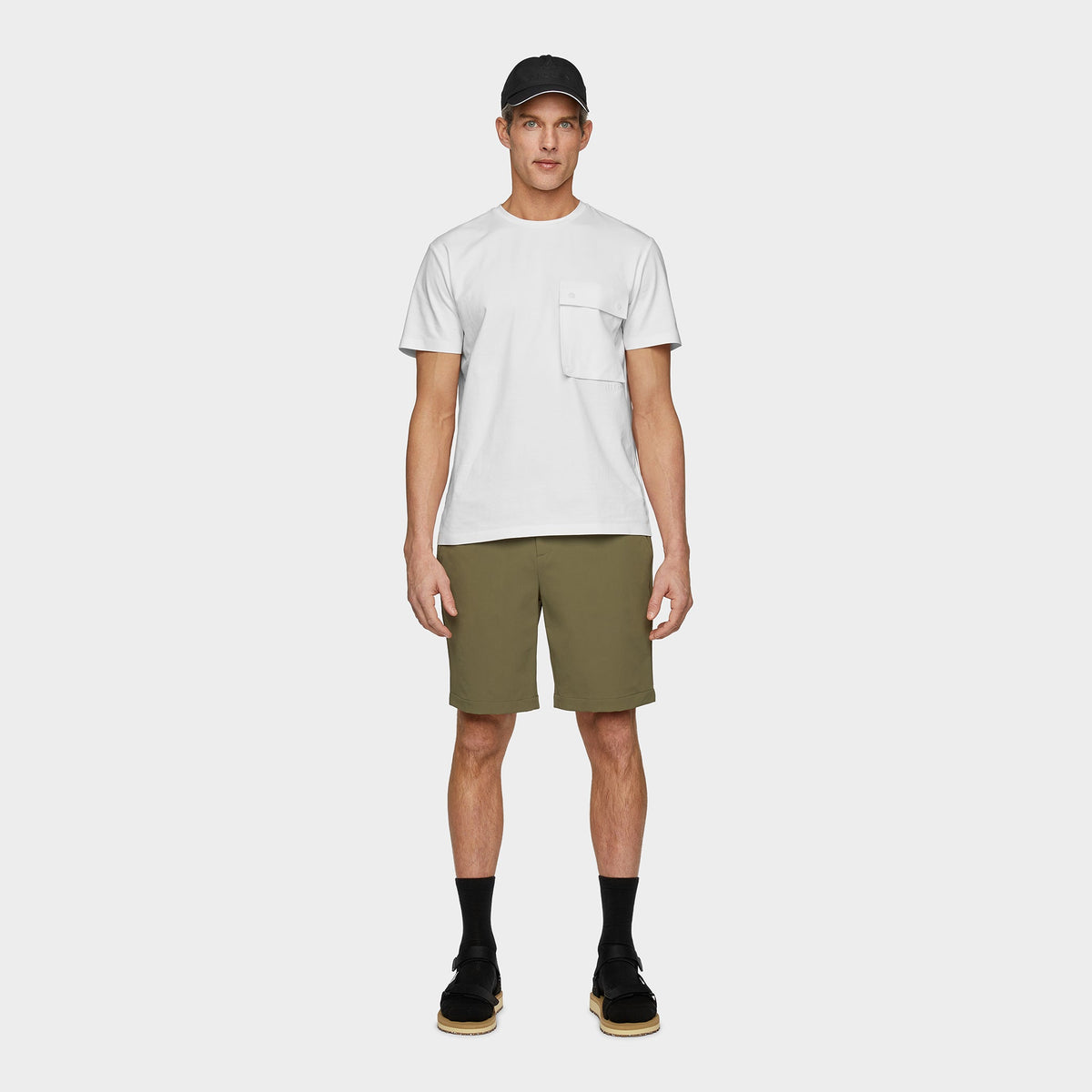Tilley Belted Trek 短褲｜戶外運動及日常生活 | 海外代購-戶外服飾-FIT MART 香港智能健康及運動生活用品專門店：筋膜槍、瑜伽輔助工具、智能健身設備
