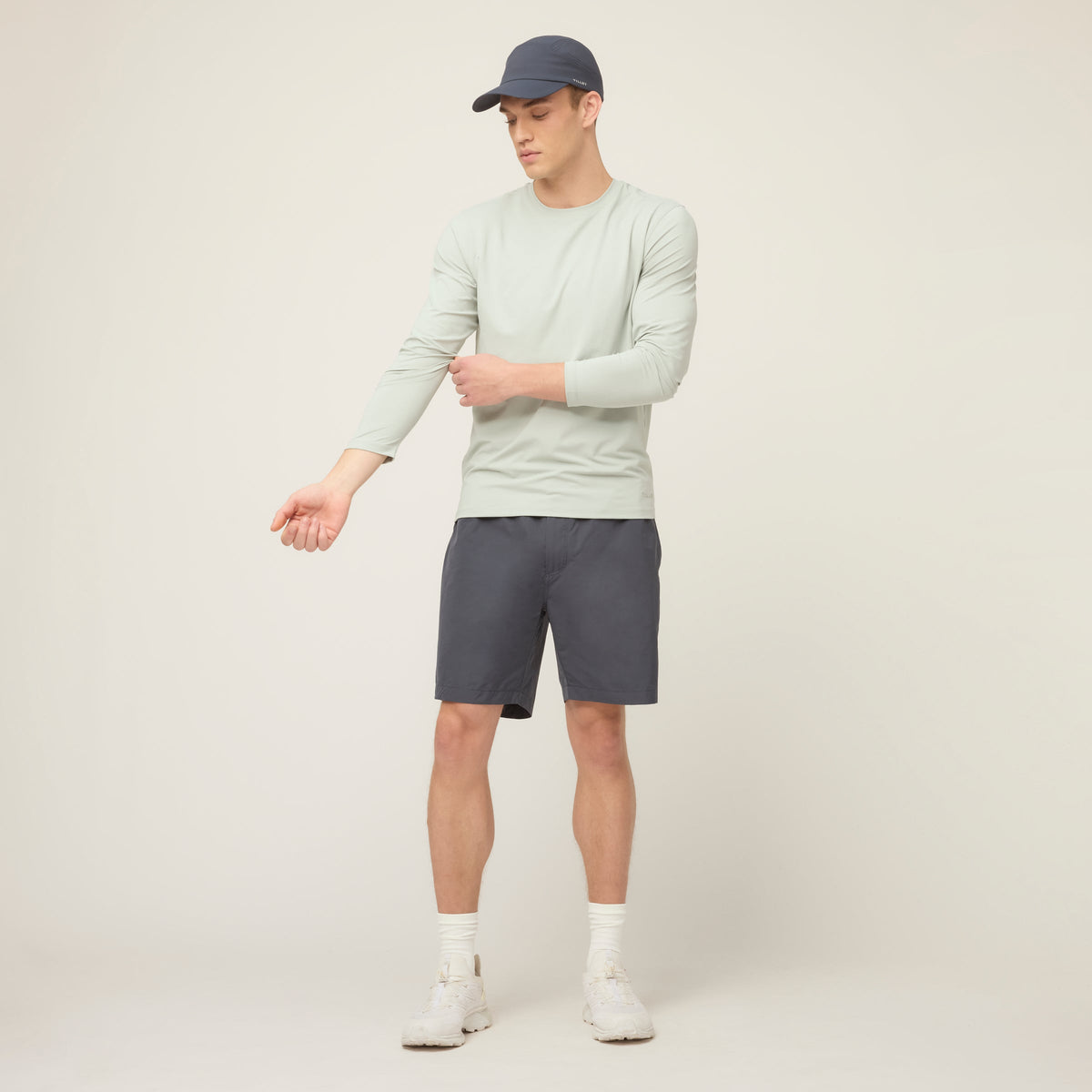 Tilley 輕量 Shade Crew｜戶外運動及日常生活 | 海外代購-戶外服飾-FIT MART 香港智能健康及運動生活用品專門店：筋膜槍、瑜伽輔助工具、智能健身設備