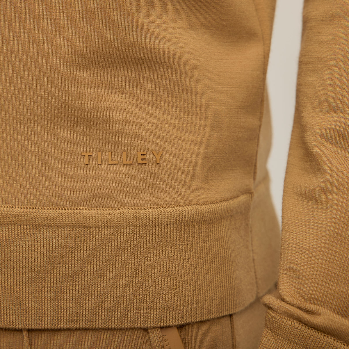 Tilley 美麗諾羊毛 圓領 衛衣｜戶外運動及日常生活 | 海外代購-戶外服飾-FIT MART 香港智能健康及運動生活用品專門店：筋膜槍、瑜伽輔助工具、智能健身設備