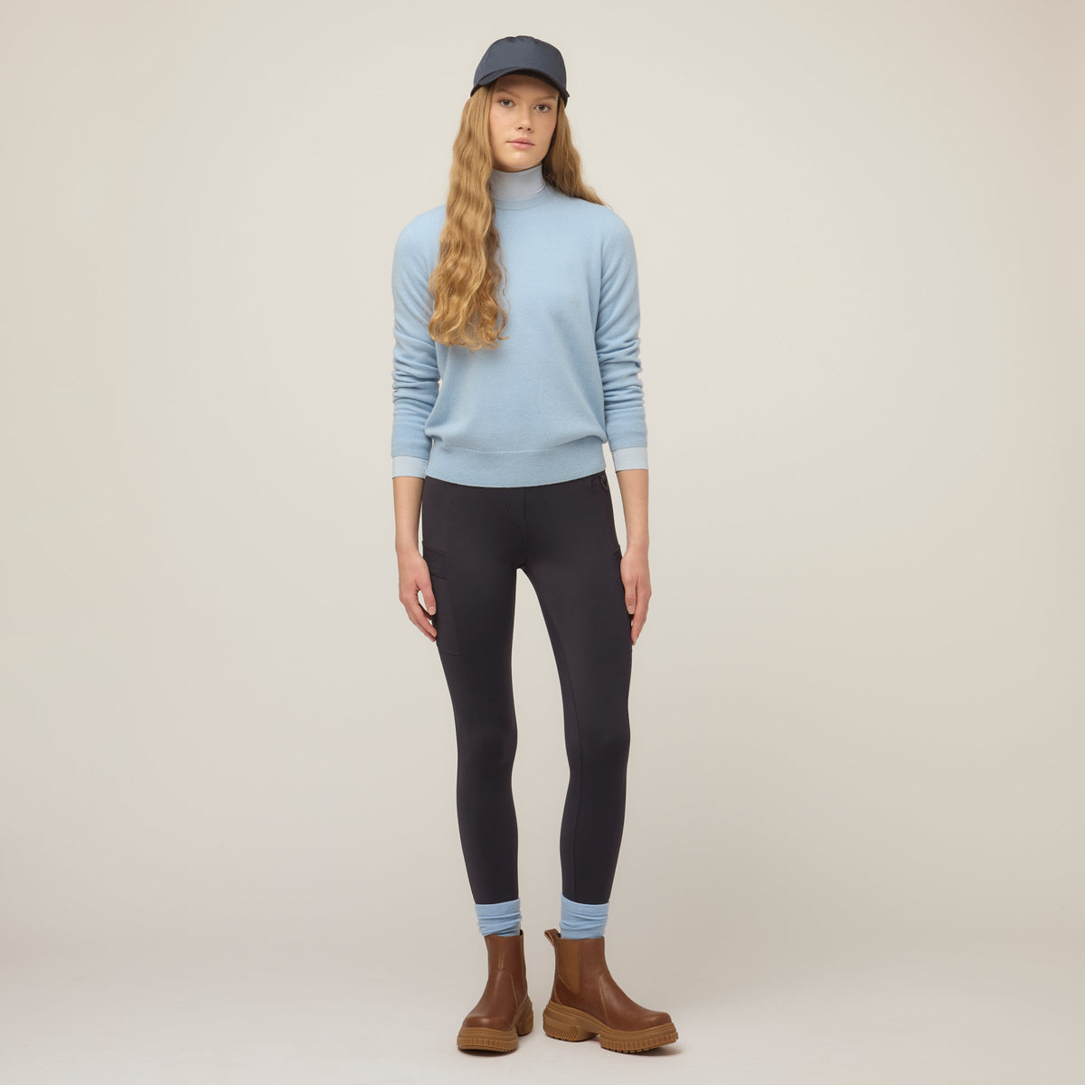 Tilley High Rise Compact Cargo Legging 下裝｜戶外運動及日常生活 | 海外代購-戶外服飾-FIT MART 香港智能健康及運動生活用品專門店：筋膜槍、瑜伽輔助工具、智能健身設備