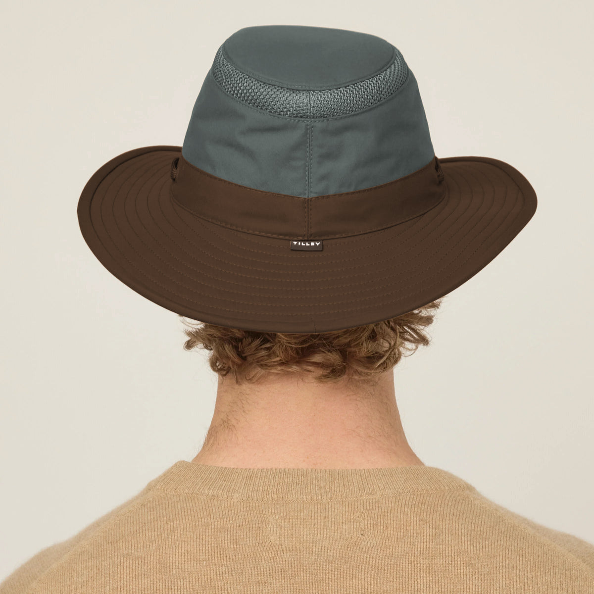 Tilley Airflo Contrast Broad Brim LTM6 戶外帽｜戶外運動及日常生活 | 海外代購-戶外帽-FIT MART 香港智能健康及運動生活用品專門店：筋膜槍、瑜伽輔助工具、智能健身設備