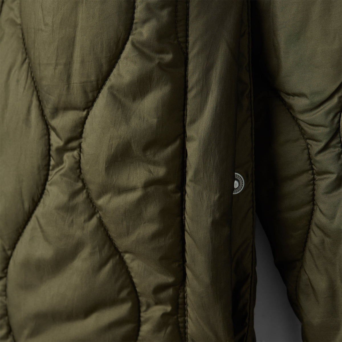 Tilley Quilted 恤衫 外套｜戶外運動及日常生活 | 海外代購-戶外服飾-FIT MART 香港智能健康及運動生活用品專門店：筋膜槍、瑜伽輔助工具、智能健身設備