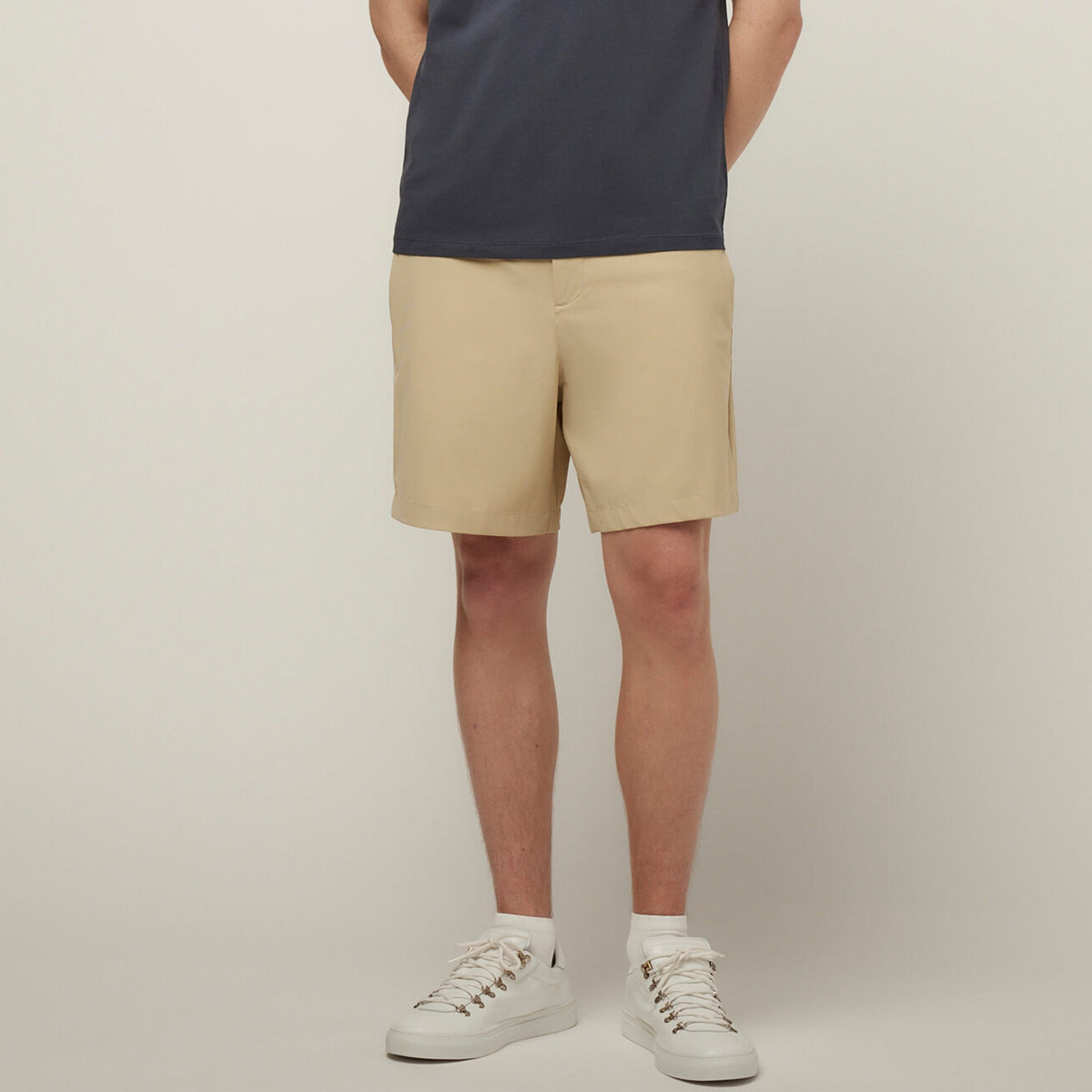 Tilley Wanderer Relaxed Travel 短褲｜戶外運動及日常生活 | 海外代購-戶外服飾-FIT MART 香港智能健康及運動生活用品專門店：筋膜槍、瑜伽輔助工具、智能健身設備