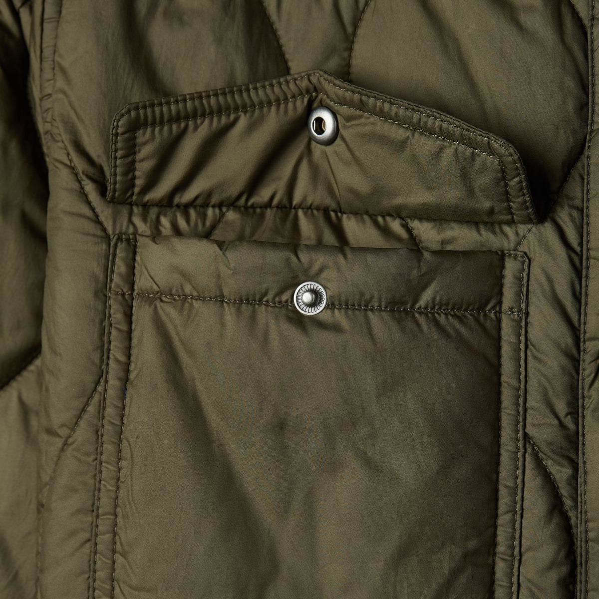 Tilley Quilted 恤衫 外套｜戶外運動及日常生活 | 海外代購-戶外服飾-FIT MART 香港智能健康及運動生活用品專門店：筋膜槍、瑜伽輔助工具、智能健身設備