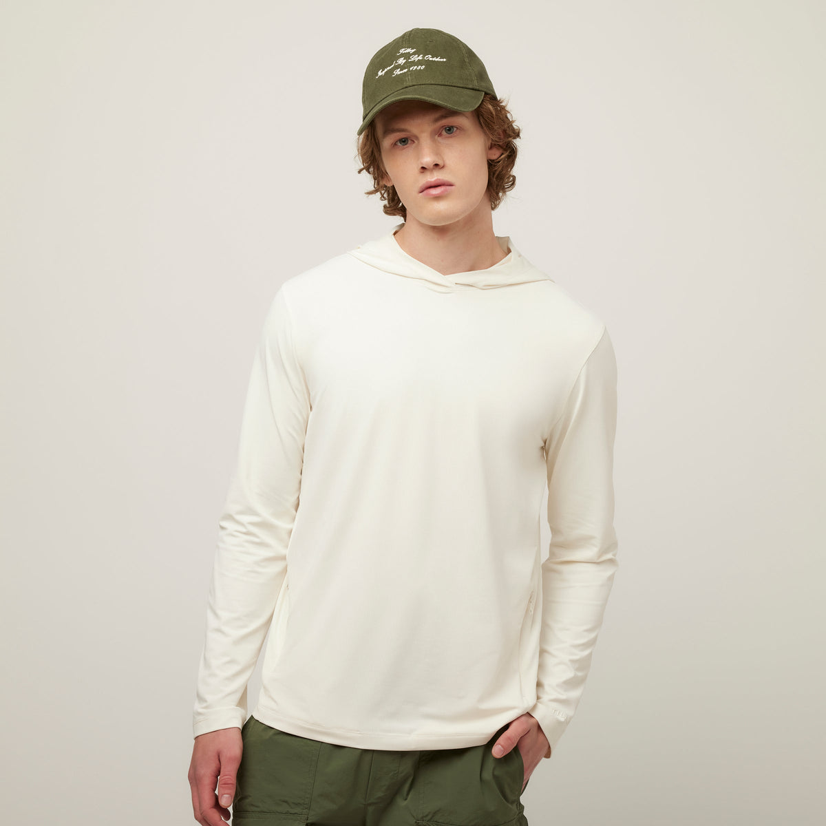 Tilley 輕量 UPF Shade 連帽衛衣｜戶外運動及日常生活 | 海外代購-戶外服飾-FIT MART 香港智能健康及運動生活用品專門店：筋膜槍、瑜伽輔助工具、智能健身設備