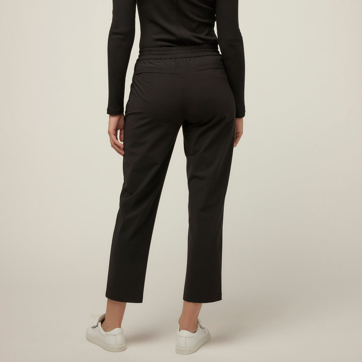 Tilley Wanderer Pull On 長褲｜戶外運動及日常生活 | 海外代購-戶外服飾-FIT MART 香港智能健康及運動生活用品專門店：筋膜槍、瑜伽輔助工具、智能健身設備