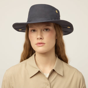 Tilley The Waxed T3 戶外帽｜戶外運動及日常生活 | 海外代購-戶外帽-FIT MART 香港智能健康及運動生活用品專門店：筋膜槍、瑜伽輔助工具、智能健身設備