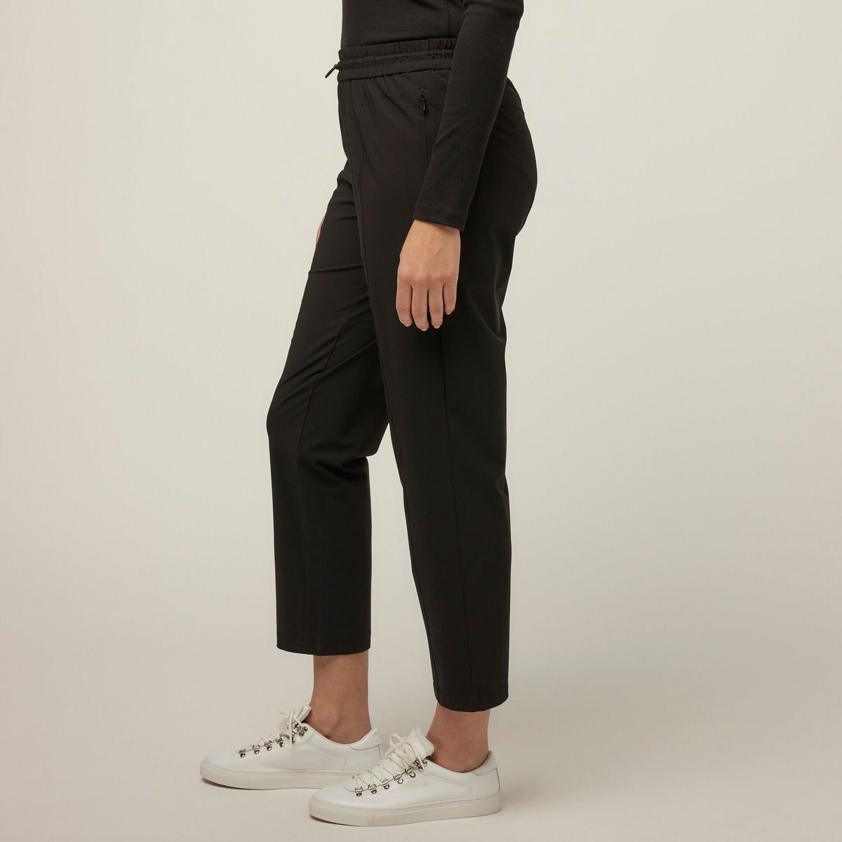 Tilley Wanderer Pull On 長褲｜戶外運動及日常生活 | 海外代購-戶外服飾-FIT MART 香港智能健康及運動生活用品專門店：筋膜槍、瑜伽輔助工具、智能健身設備