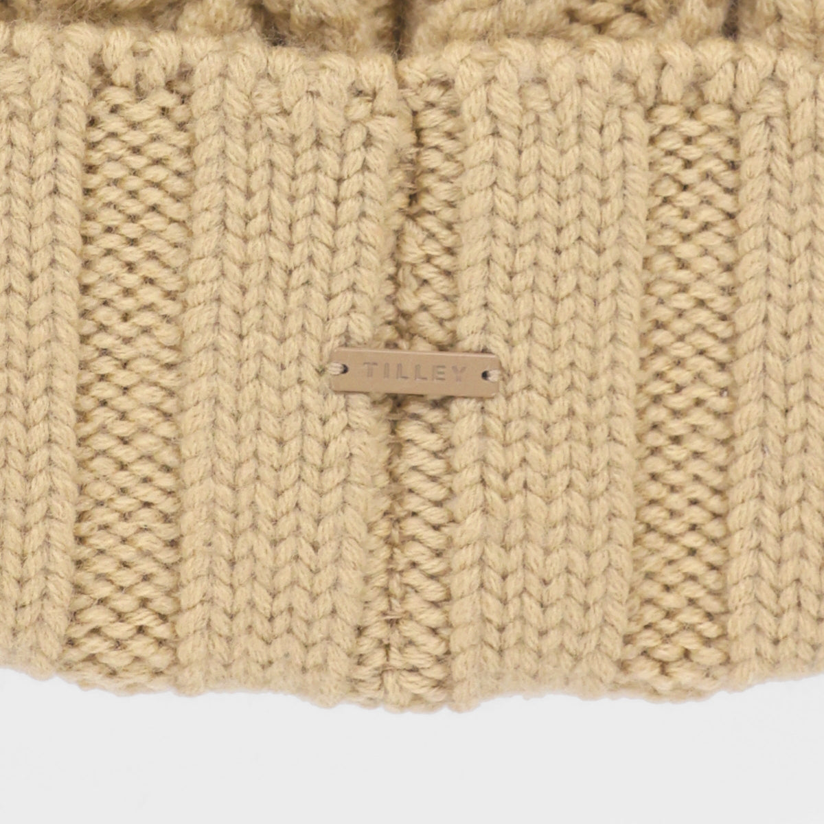 Tilley Pom Pom Cable 冷帽｜戶外運動及日常生活 | 海外代購-戶外帽-FIT MART 香港智能健康及運動生活用品專門店：筋膜槍、瑜伽輔助工具、智能健身設備