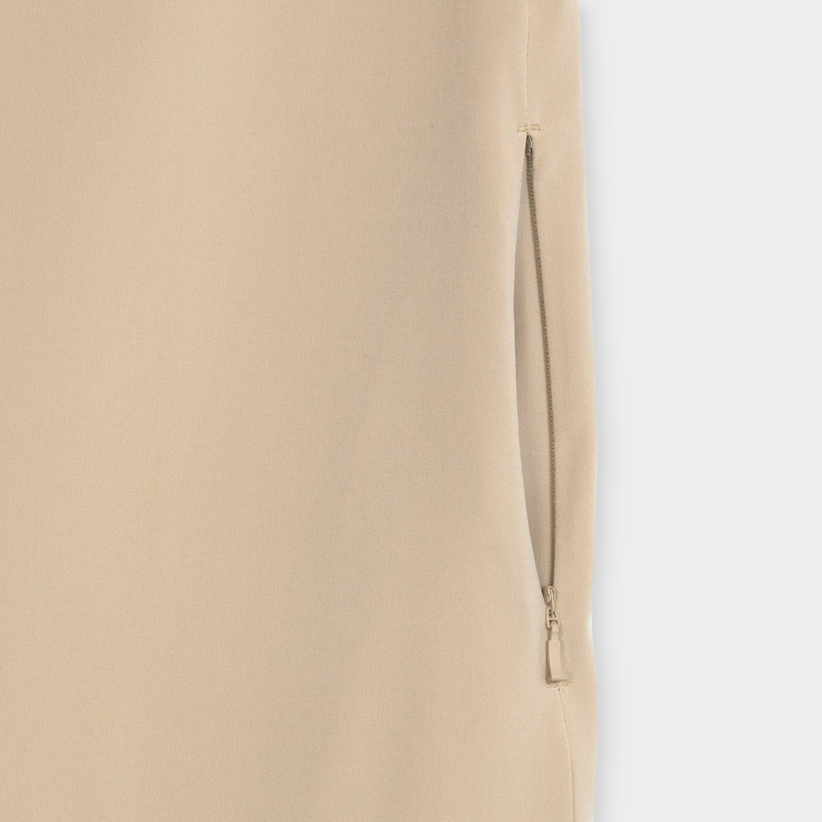 Tilley Tech Slk Midi 連身裙｜戶外運動及日常生活 | 海外代購-旅行服飾-FIT MART 香港智能健康及運動生活用品專門店：筋膜槍、瑜伽輔助工具、智能健身設備