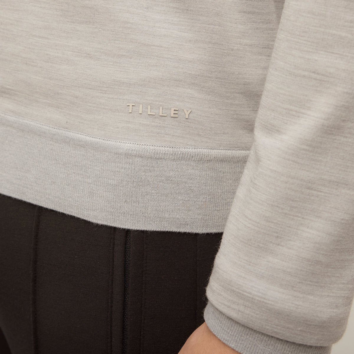 Tilley 美麗諾羊毛 圓領 衛衣｜戶外運動及日常生活 | 海外代購-戶外服飾-FIT MART 香港智能健康及運動生活用品專門店：筋膜槍、瑜伽輔助工具、智能健身設備