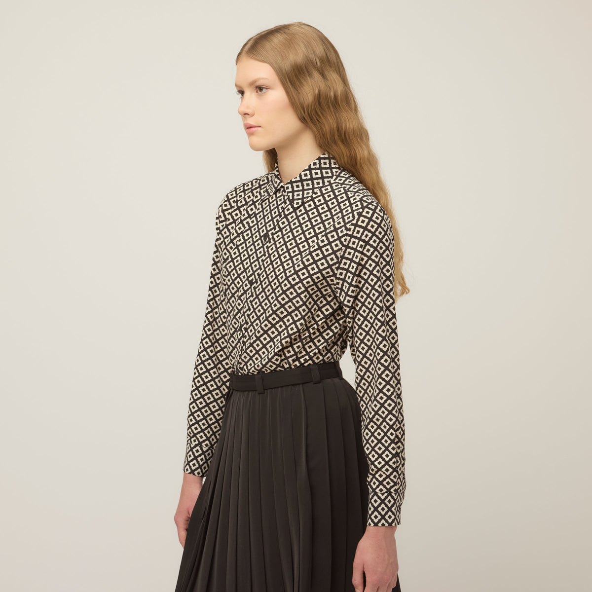 Tilley Tech Slk 長袖 Classic 恤衫｜戶外運動及日常生活 | 海外代購-戶外服飾-FIT MART 香港智能健康及運動生活用品專門店：筋膜槍、瑜伽輔助工具、智能健身設備
