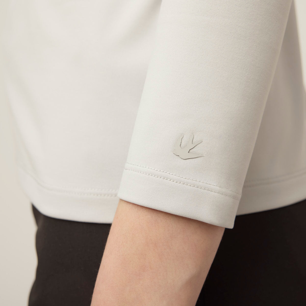 Tilley 長袖 Thermal 圓領｜戶外運動及日常生活 | 海外代購-戶外服飾-FIT MART 香港智能健康及運動生活用品專門店：筋膜槍、瑜伽輔助工具、智能健身設備