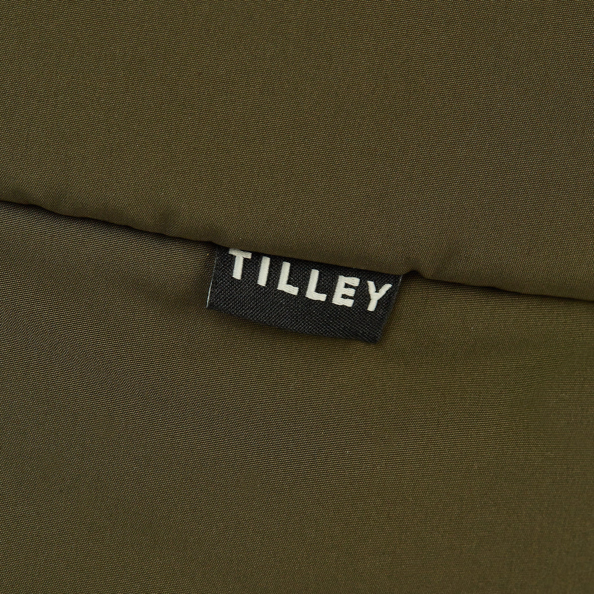 Tilley Down Aviator 戶外帽｜戶外運動及日常生活 | 海外代購-戶外帽-FIT MART 香港智能健康及運動生活用品專門店：筋膜槍、瑜伽輔助工具、智能健身設備