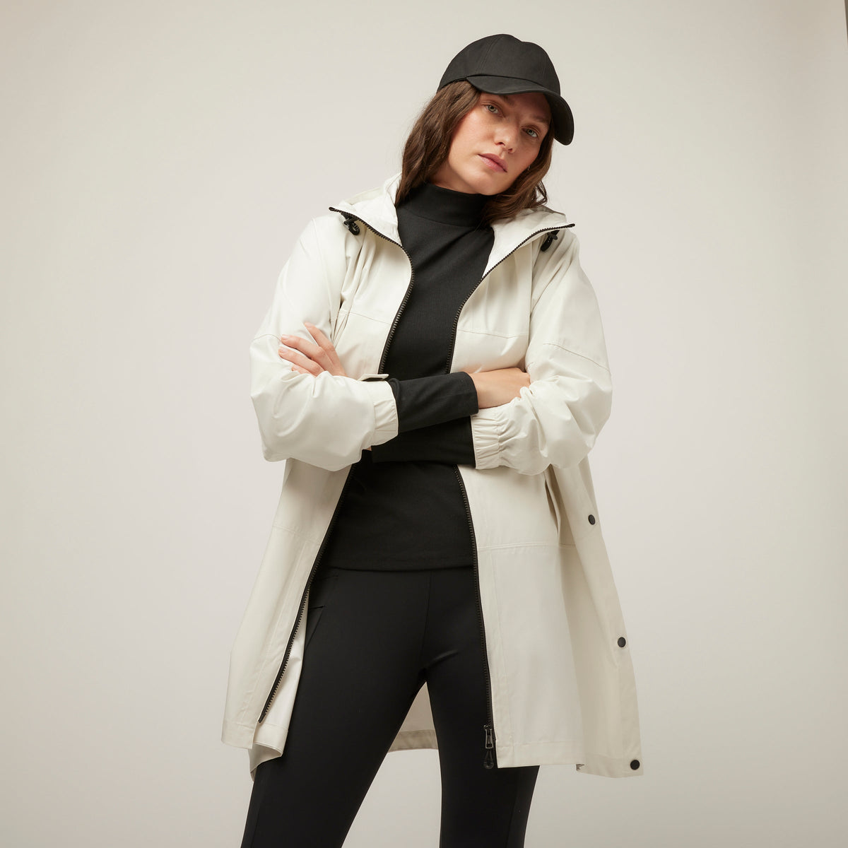 Tilley 防雨 可摺疊收納 Poncho｜戶外運動及日常生活 | 海外代購-戶外服飾-FIT MART 香港智能健康及運動生活用品專門店：筋膜槍、瑜伽輔助工具、智能健身設備