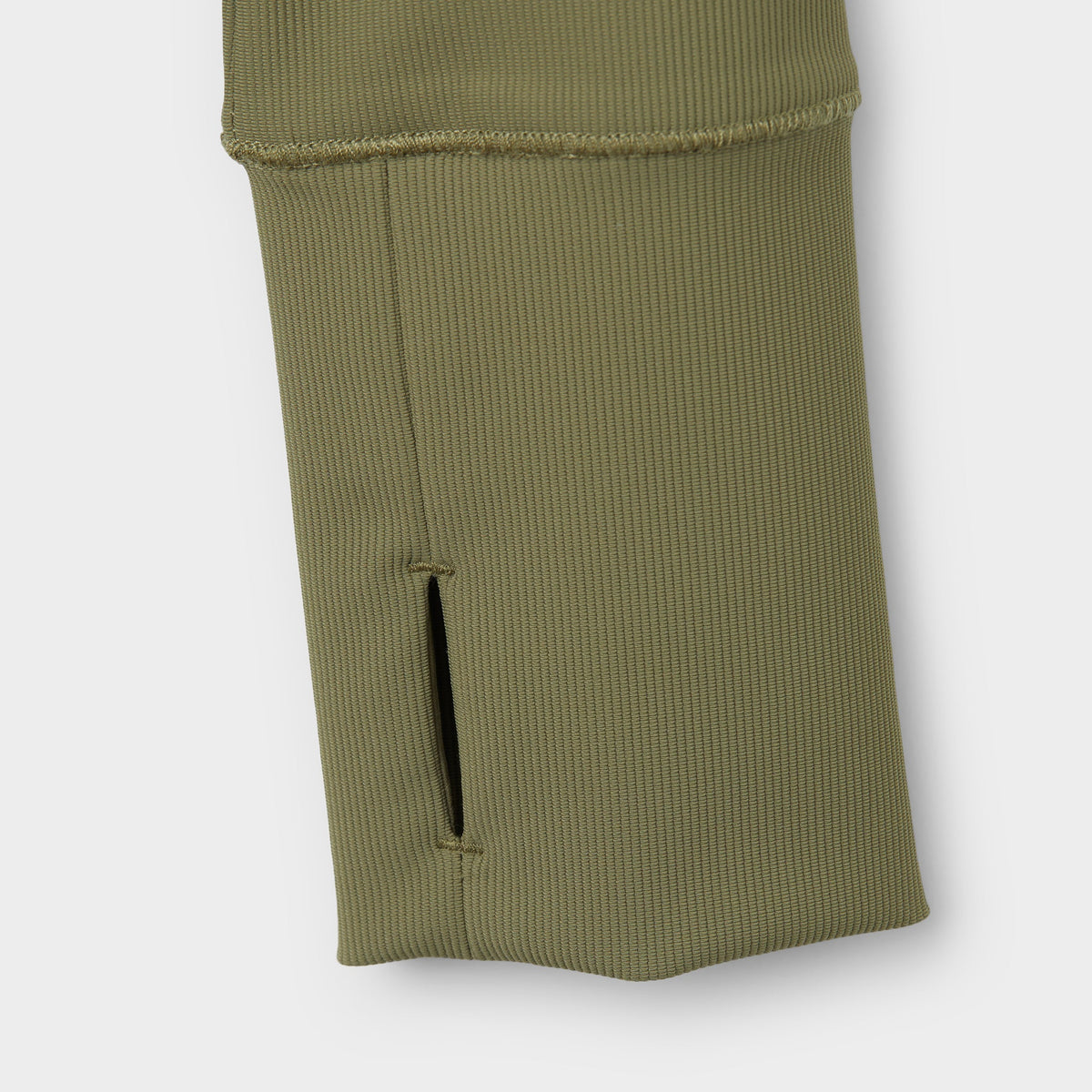 Tilley LS Fitted Rib 圓領｜戶外運動及日常生活 | 海外代購-戶外服飾-FIT MART 香港智能健康及運動生活用品專門店：筋膜槍、瑜伽輔助工具、智能健身設備