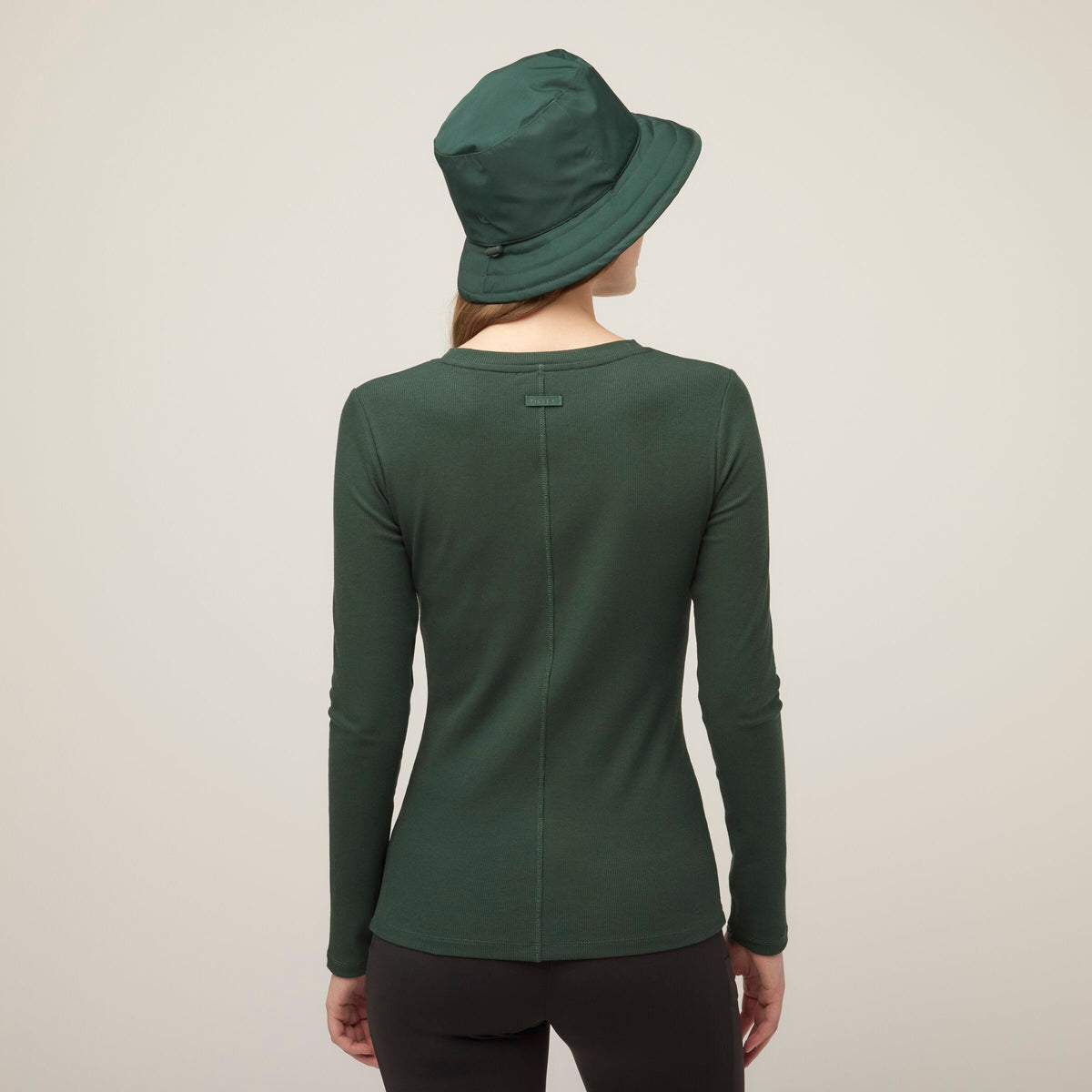Tilley 長袖 Tencel Rib T 恤｜戶外運動及日常生活 | 海外代購-戶外服飾-FIT MART 香港智能健康及運動生活用品專門店：筋膜槍、瑜伽輔助工具、智能健身設備