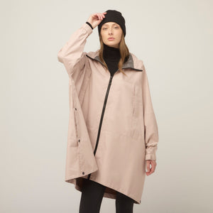 Tilley 防雨 可摺疊收納 Poncho｜戶外運動及日常生活 | 海外代購-戶外服飾-FIT MART 香港智能健康及運動生活用品專門店：筋膜槍、瑜伽輔助工具、智能健身設備