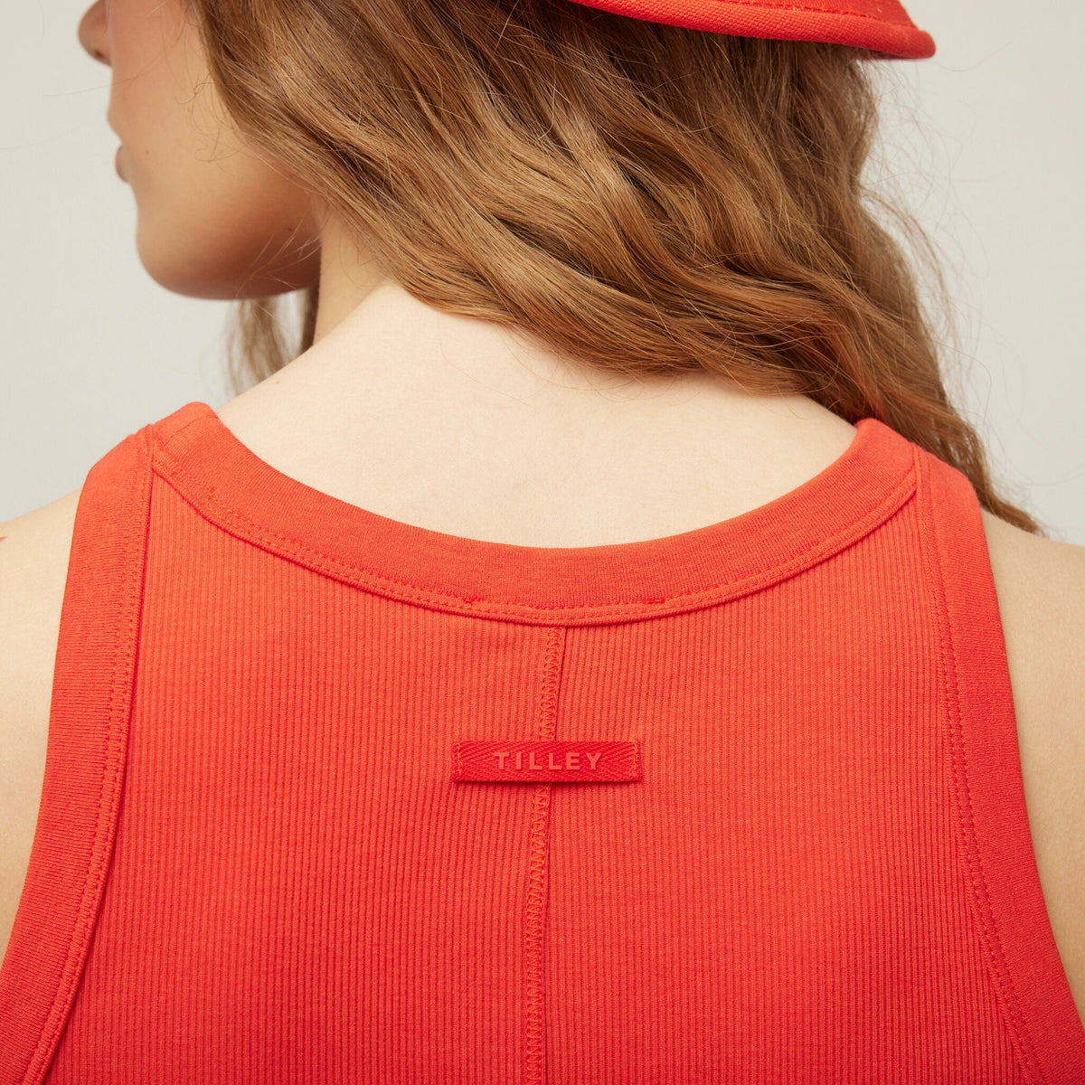 Tilley High Neck Rib Tank 上衣｜戶外運動及日常生活 | 海外代購-戶外服飾-FIT MART 香港智能健康及運動生活用品專門店：筋膜槍、瑜伽輔助工具、智能健身設備