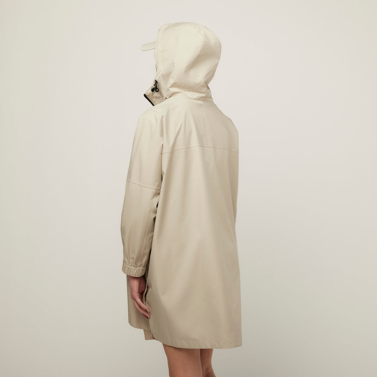 Tilley 防雨 可摺疊收納 Poncho｜戶外運動及日常生活 | 海外代購-戶外服飾-FIT MART 香港智能健康及運動生活用品專門店：筋膜槍、瑜伽輔助工具、智能健身設備
