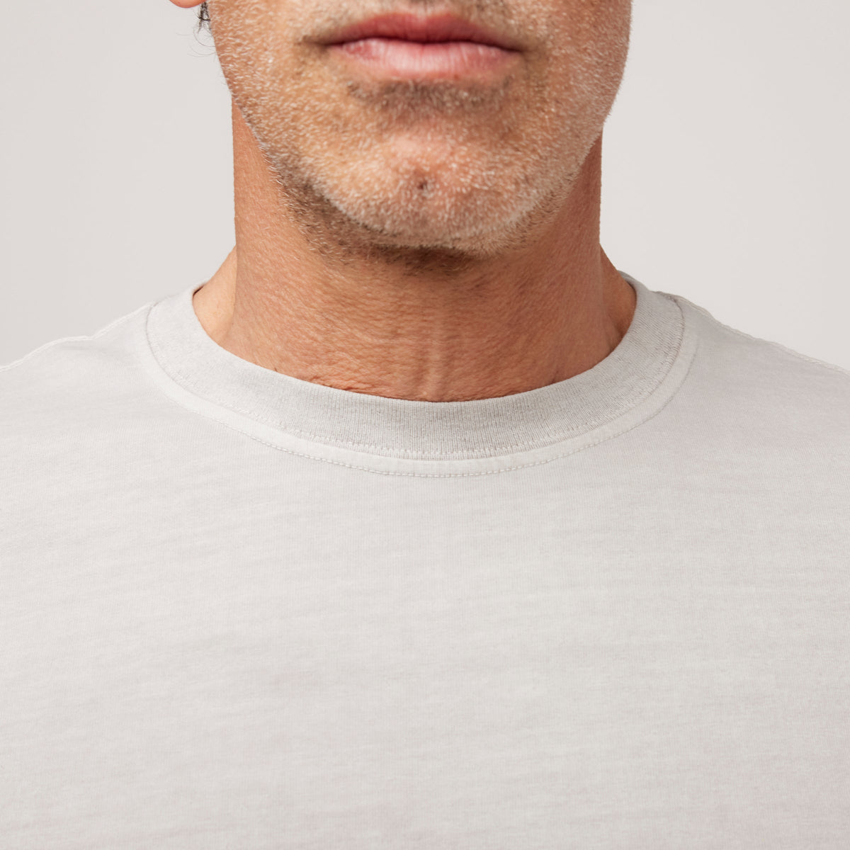Tilley Mid｜weight Sun Washed T 恤｜戶外運動及日常生活 | 海外代購-戶外服飾-FIT MART 香港智能健康及運動生活用品專門店：筋膜槍、瑜伽輔助工具、智能健身設備