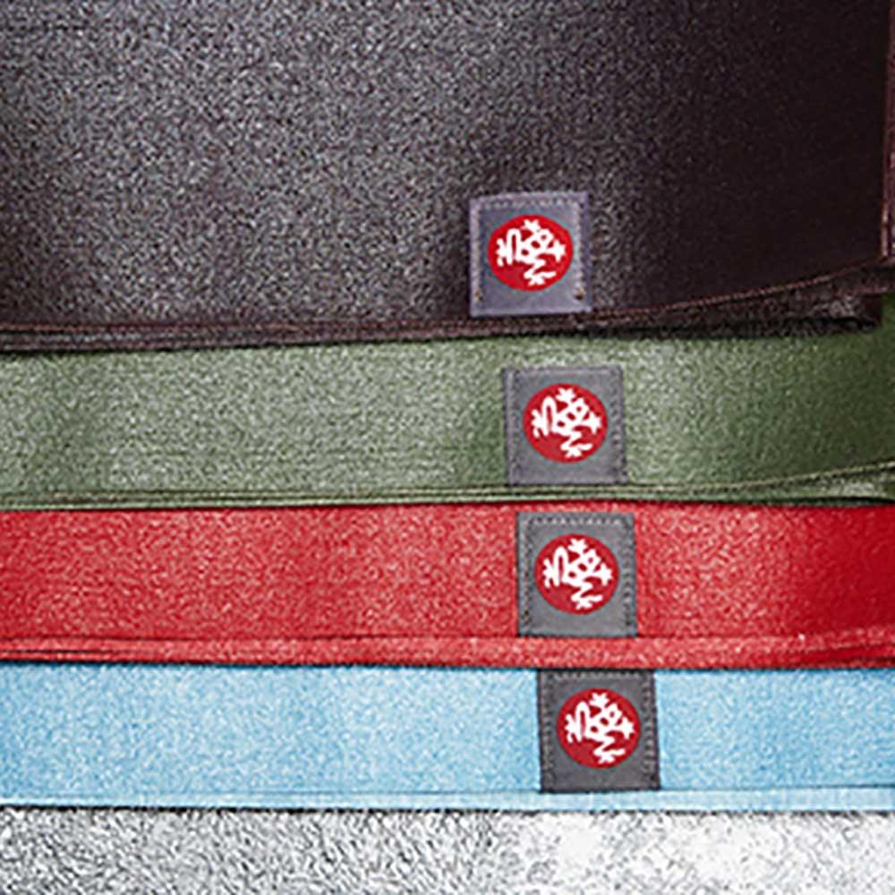 Manduka eKO Superlite超薄可摺疊天然橡膠瑜伽墊 (1.5mm厚｜藍色條紋)-瑜伽用品-FIT MART 香港智能健康及運動生活用品專門店：筋膜槍、瑜伽輔助工具、智能健身設備